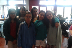 Halima, Caroline, Anton, Julia, Leonie und Cleo